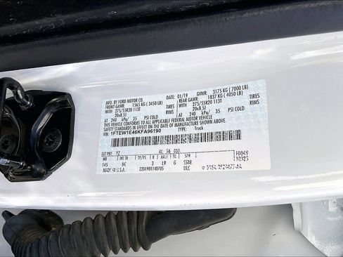 Used 2019 Ford F150 Lariat w/ Equipment Group 502A Luxury image 16