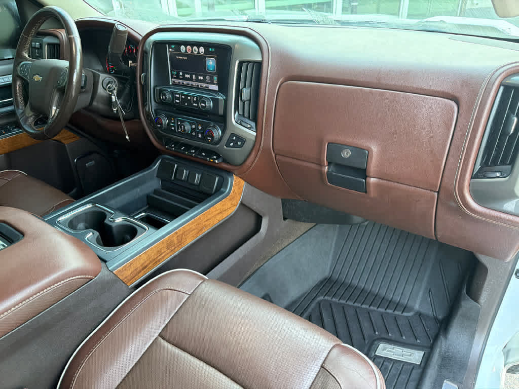 Used 2018 Chevrolet Silverado 1500 High Country AWD/4WD image 14