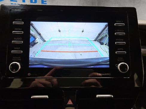 Used 2022 Toyota Camry LE FWD image 17