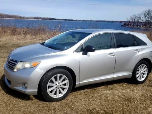 Used 2012 Toyota Venza LE image 12