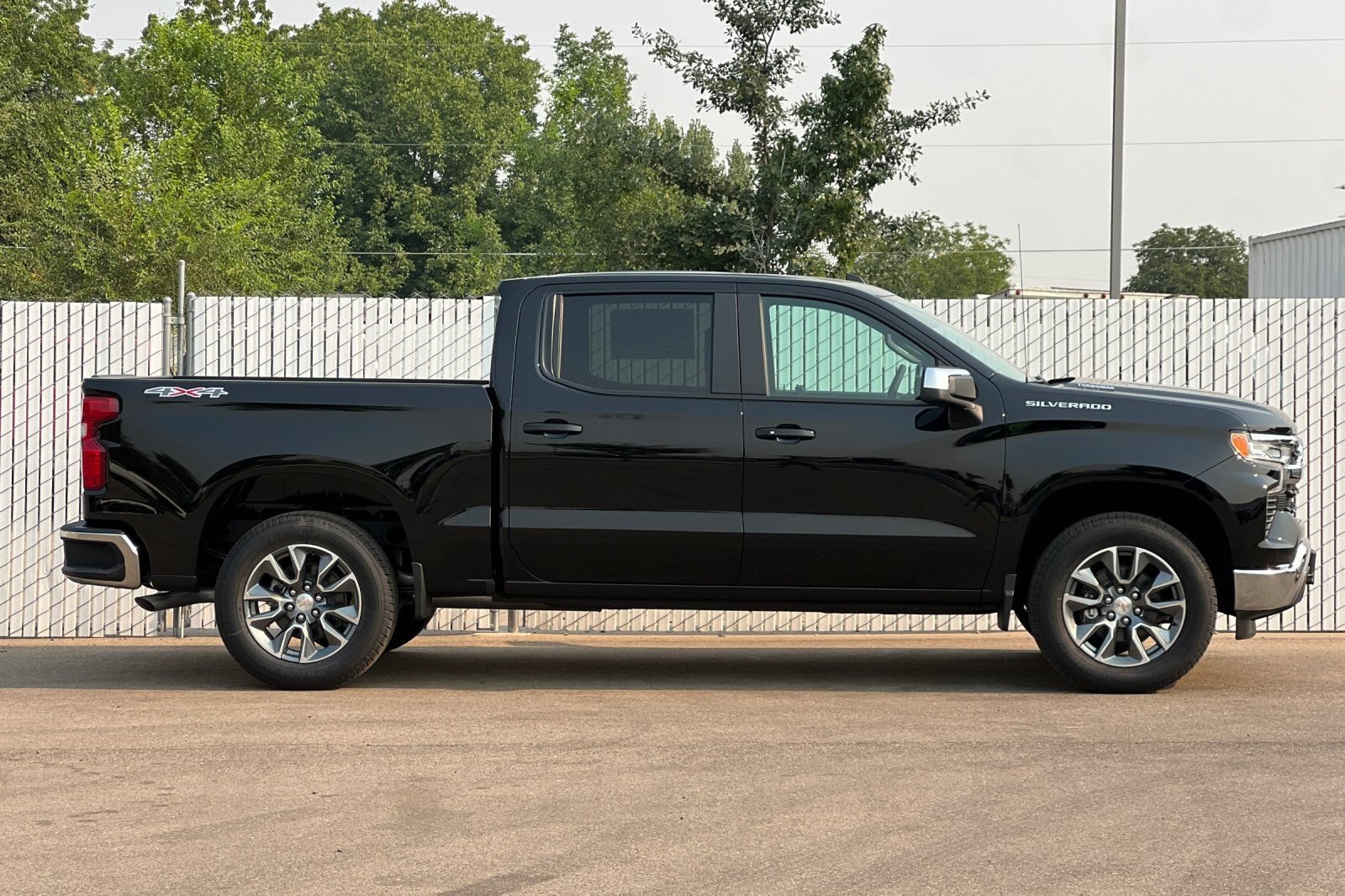 New 2026 Chevrolet Silverado 1500 LT AWD/4WD image 3