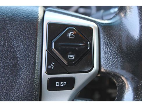 Used 2017 Toyota Tundra Limited image 19