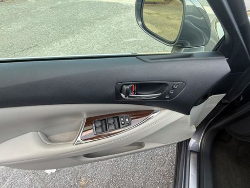 Used 2012 Lexus ES 350 FWD image 9