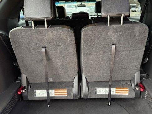 Used 2014 Ford Explorer XLT w/ Equipment Group 202A image 19