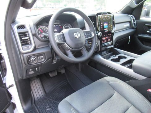 New 2026 RAM 1500 Big Horn AWD/4WD image 15