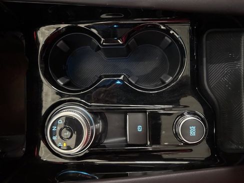 Used 2025 Ford Explorer Platinum image 40