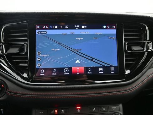 Used 2024 Dodge Durango GT AWD/4WD image 16