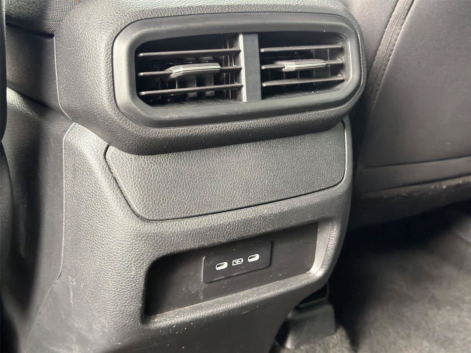 Used 2024 Honda Pilot Sport image 40