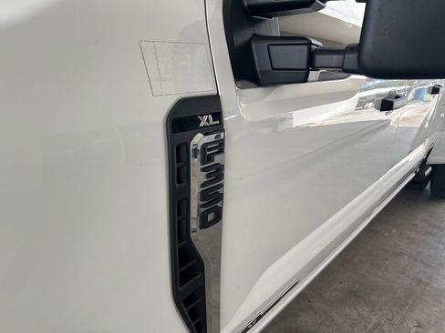 Used 2023 Ford F350 XL image 12