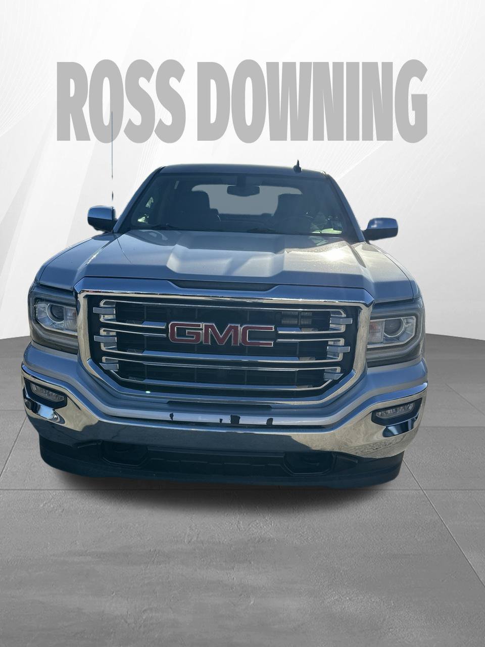Used 2018 GMC Sierra 1500 SLT w/ SLT Premium Package AWD/4WD image 2