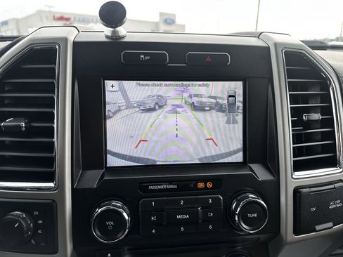 Used 2018 Ford F350 Lariat image 23