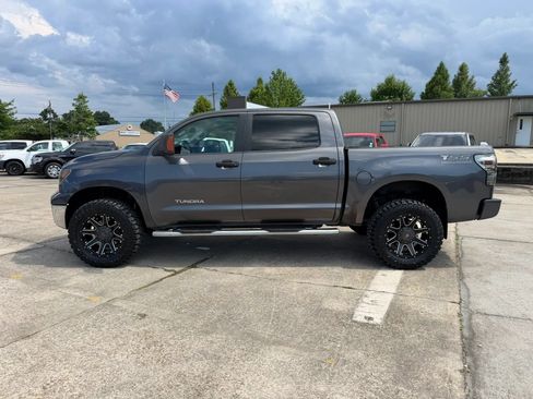 Used 2013 Toyota Tundra 2WD CrewMax w/ Tow Pkg image 2