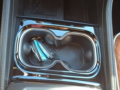 New 2026 Chrysler Pacifica Pinnacle w/ Trailer Tow Group image 31