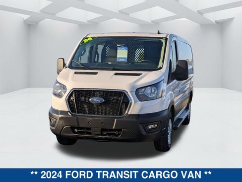 Used 2024 Ford Transit 250 Low Roof w/ Exterior Upgrade Package image 7