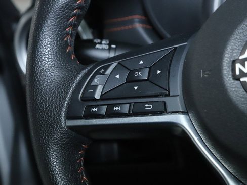 Used 2024 Nissan Versa SR image 22