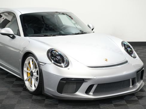 Used 2018 Porsche 911 GT3 image 9