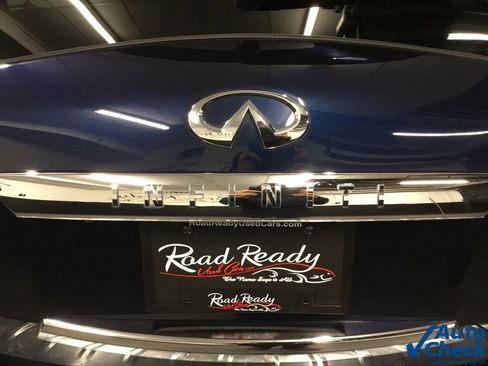 Used 2017 INFINITI QX80 4WD w/ Deluxe Technology Package image 14