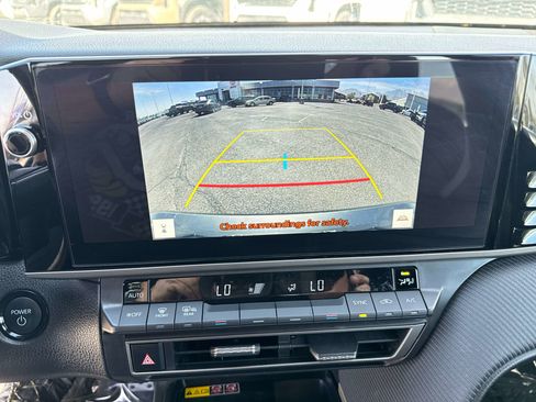 Used 2025 Toyota Camry SE w/ Multimedia Upgrade Package image 21