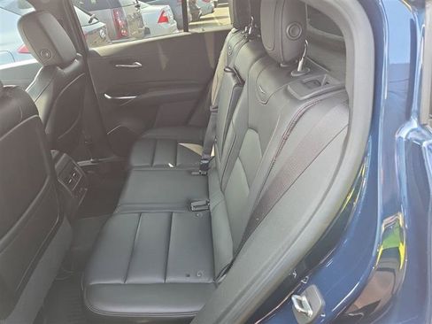 Used 2019 Cadillac XT4 Sport w/ Cold Weather Package AWD/4WD image 6
