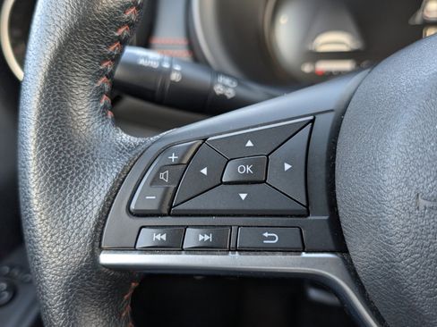 Used 2023 Nissan Kicks SR image 25