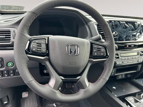 New 2026 Honda Ridgeline Black Edition image 12