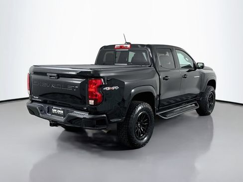 Used 2024 Chevrolet Colorado LT w/ LT Convenience Package II AWD/4WD image 7