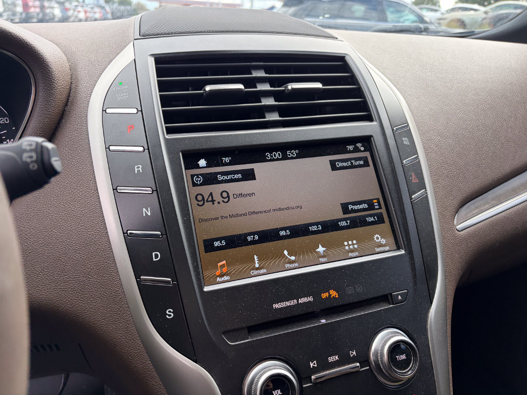 Used 2018 Lincoln MKC Reserve w/ Lincoln MKC Climate Package AWD/4WD image 19