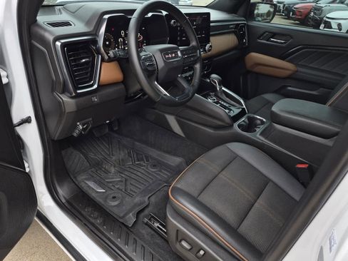 Used 2024 GMC Canyon AT4 w/ Canyon Safety Plus Package image 12