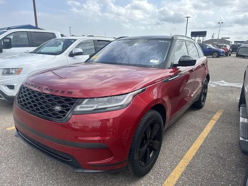 Used 2018 Land Rover Range Rover Velar S AWD/4WD image 16