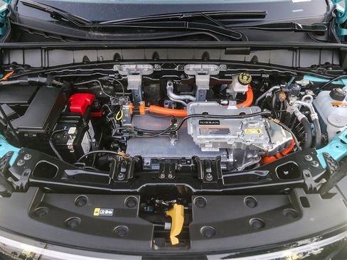 New 2026 Nissan Leaf Platinum+ image 12