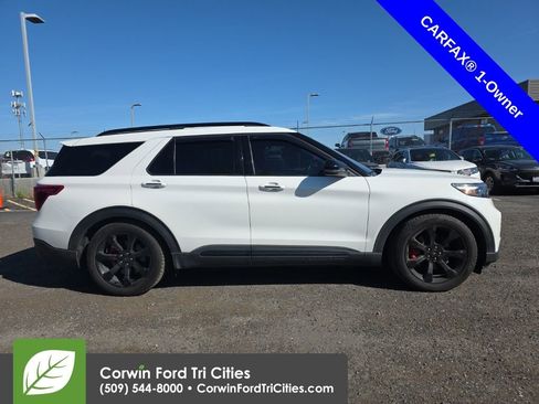 Used 2020 Ford Explorer ST w/ ST Street Pack image 6
