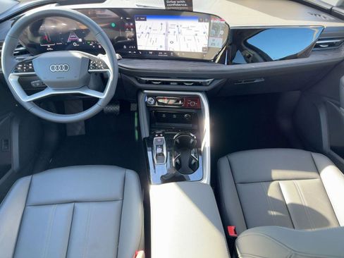 New 2025 Audi Q5 Premium Plus image 17