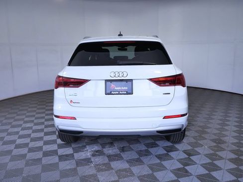 Used 2019 Audi Q3 2.0T Premium AWD/4WD image 7