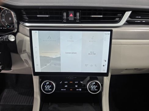New 2026 Jaguar F-PACE R-Dynamic S AWD/4WD image 17
