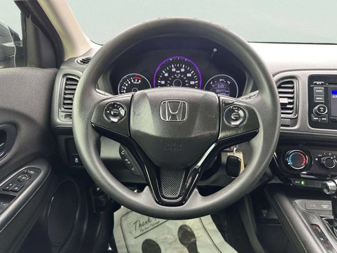 Used 2019 Honda HR-V LX image 20