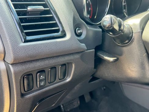 Used 2021 Mitsubishi Outlander Sport ES FWD image 14