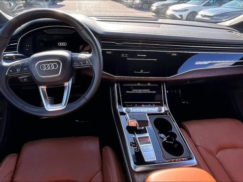 Certified 2025 Audi Q7 3.0T Prestige w/ Prestige Package AWD/4WD image 3