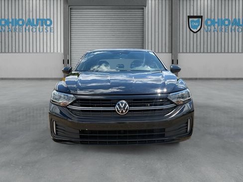 Used 2023 Volkswagen Jetta Sport FWD image 2