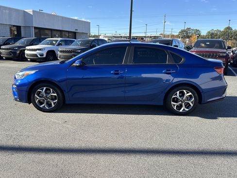 Used 2020 Kia Forte LXS image 4