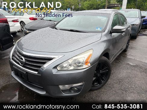Used 2015 Nissan Altima 2.5 SV w/ Convenience Package FWD image 1