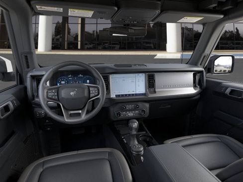 New 2026 Ford Bronco Outer Banks AWD/4WD image 9