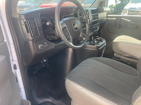 Certified 2025 Chevrolet Express 2500 w/ Driver Convenience Package RWD image 15