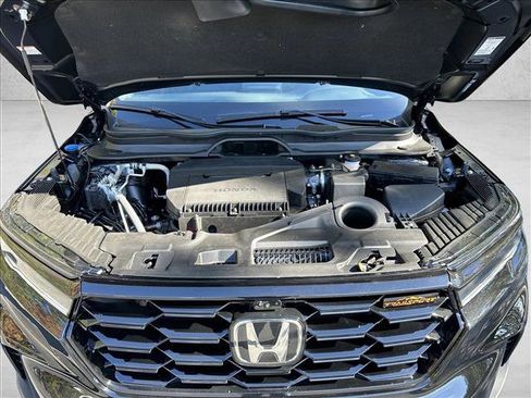 New 2025 Honda Pilot TrailSport image 22