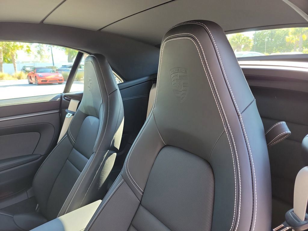 Used 2026 Porsche 911 Carrera S RWD image 5