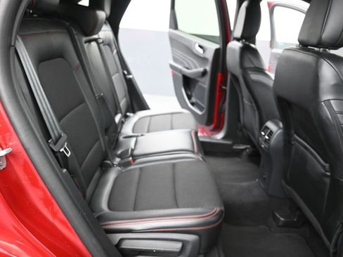 Used 2025 Ford Escape ST-Line image 12