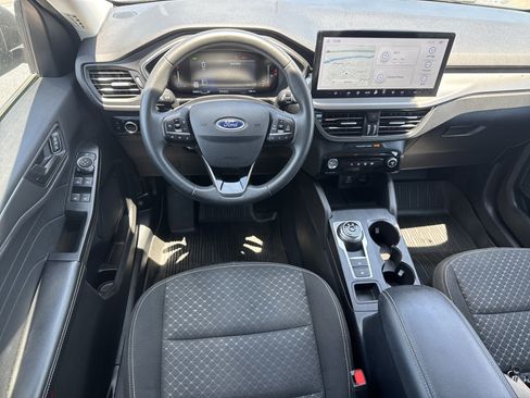 Used 2023 Ford Escape Active w/ Tech Pack #1 FWD image 12