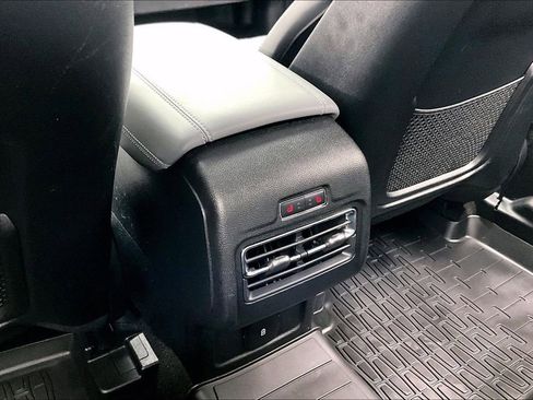 Used 2022 Lincoln Corsair Reserve w/ Equipment Group 201A image 33