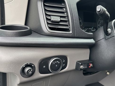 Used 2022 Ford Transit 350 image 14