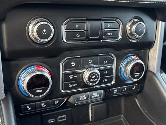 Used 2023 GMC Yukon SLT AWD/4WD image 20