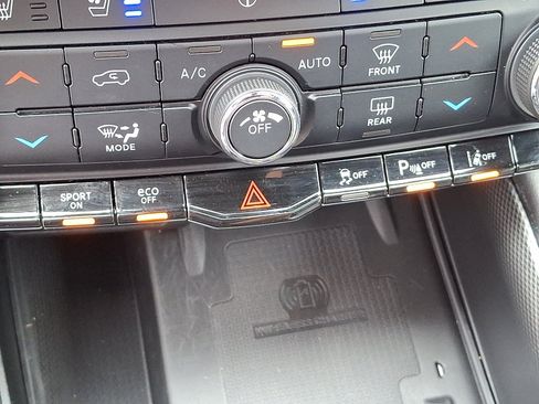 Used 2022 Dodge Durango R/T image 28